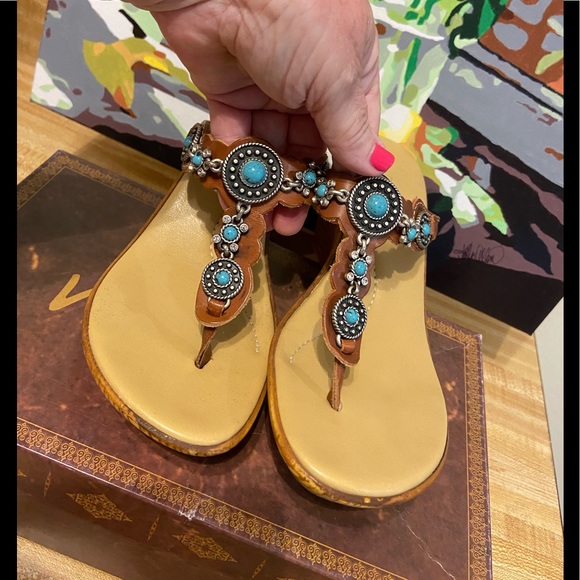 ~Matisse~Jewel Embellished Wedge Thong Sandals - Picture 7 of 13